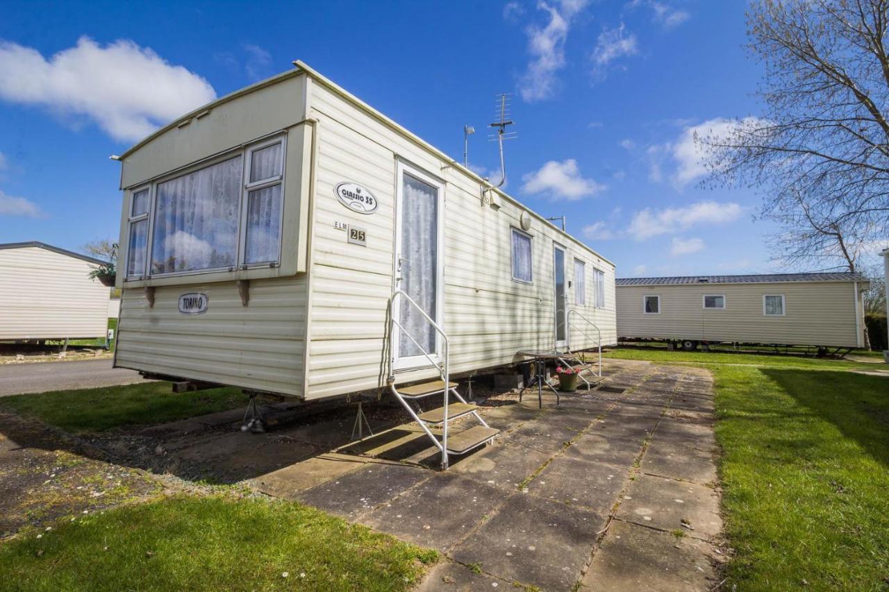 Great 8 Berth Caravan For Hire At Southview Holiday Park In Skegness Ref 33025E 外观 照片